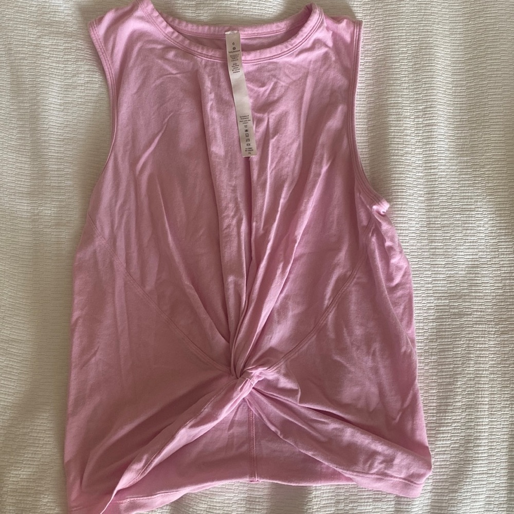 Baby pink cropped lulu muscle tank